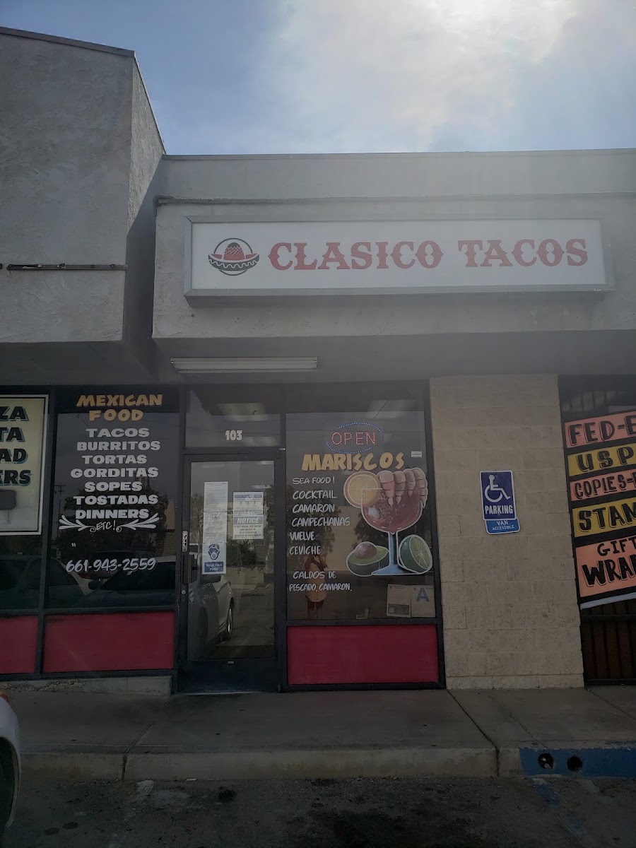 Clasico Tacos