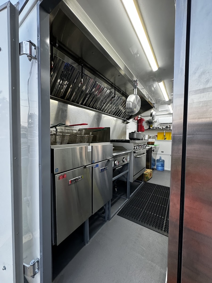 Manin Food Truck