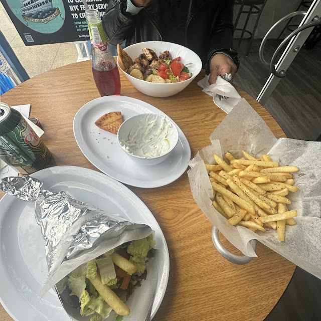 Gyro Loco Sandwich