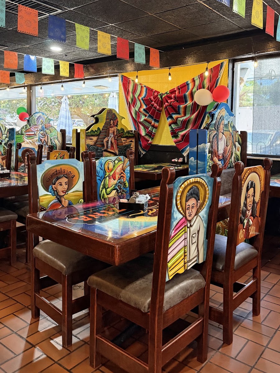 El Molcajete Mexican Cuisine east