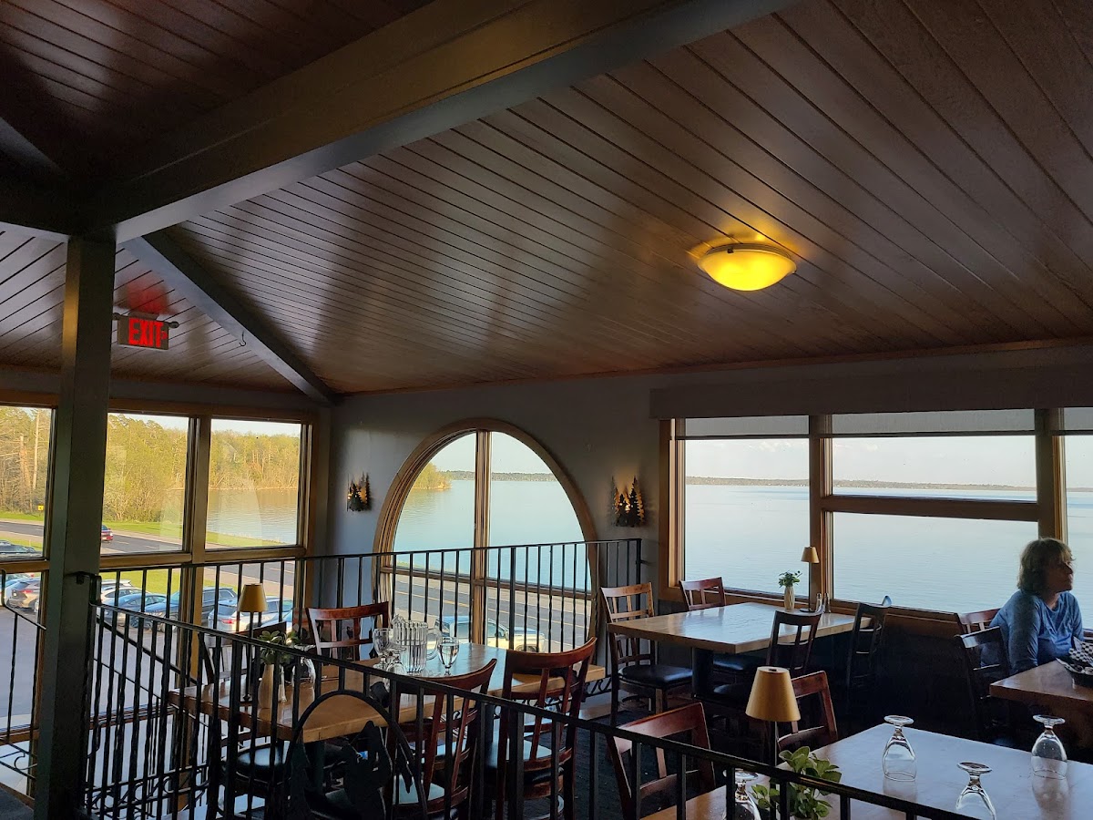 North Shore Grille