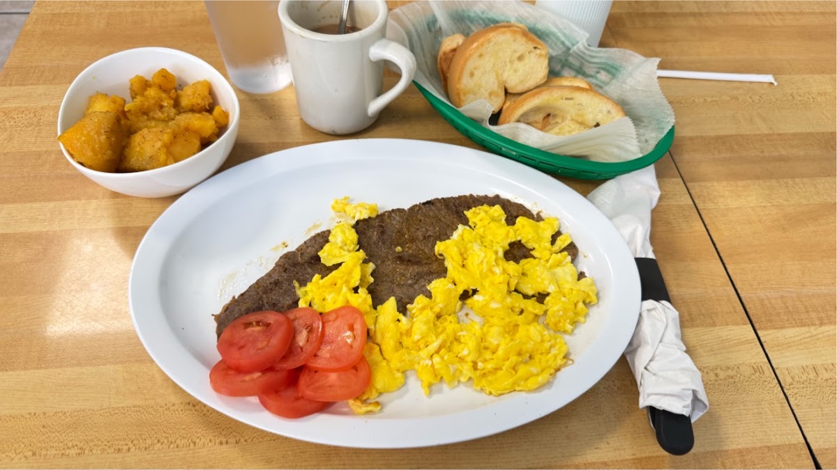 Cafetería cubana La Guajira
