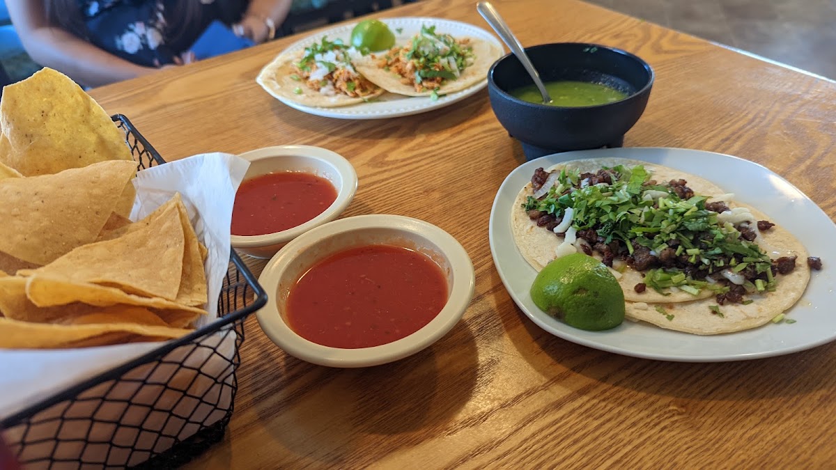Tacos los Reyes