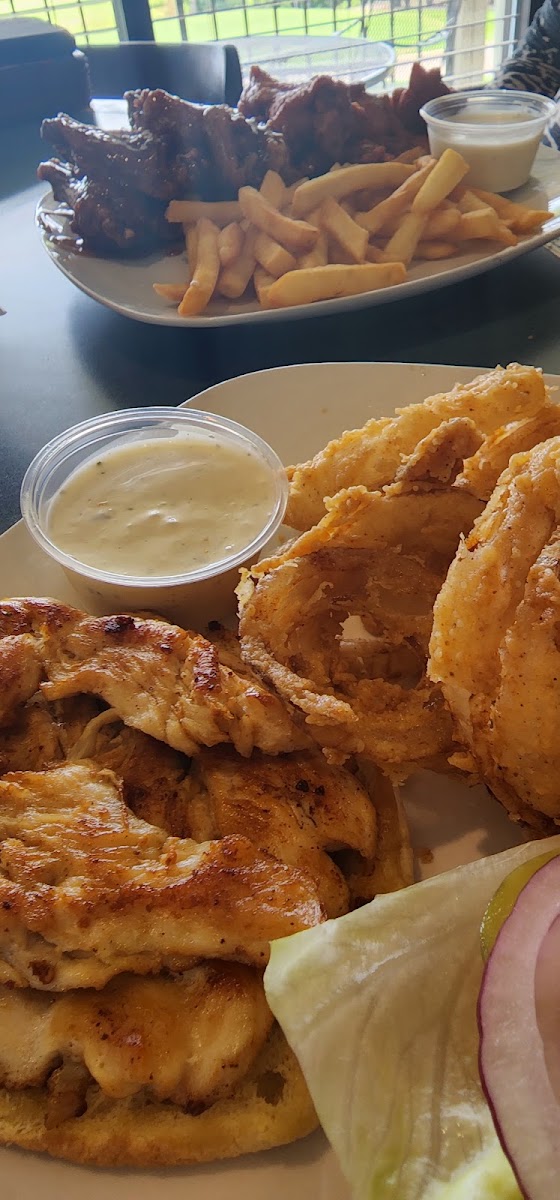 Grille At Maple Ridge