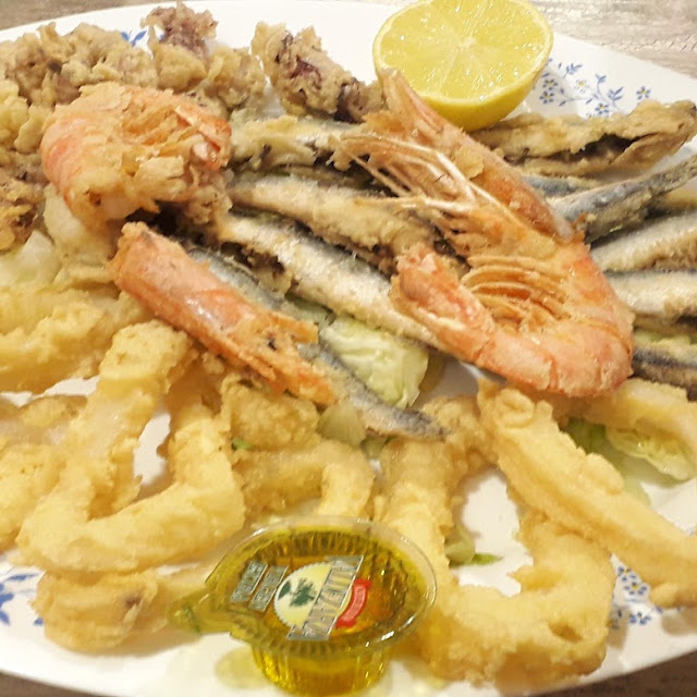 Calamares A la Romana Boquerones Cazon
