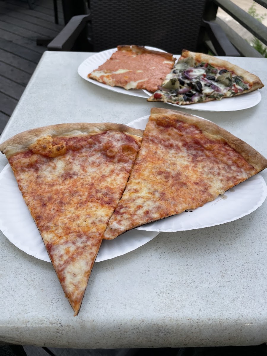 Pines Pizza
