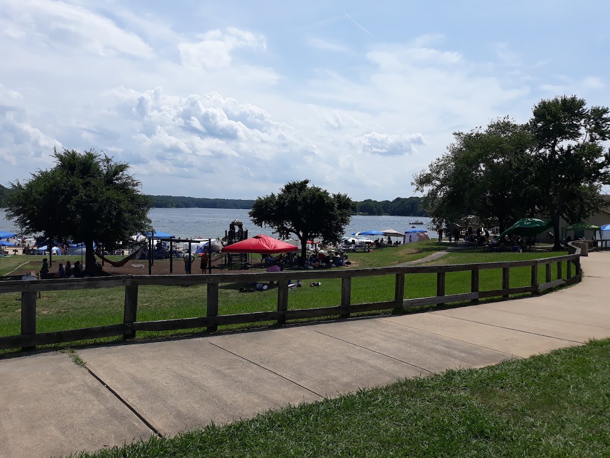 Lake Anna Snack Bar