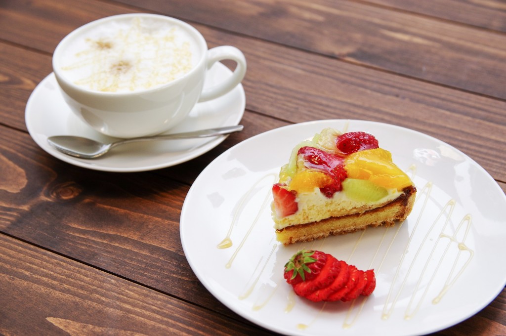 Mamebon Cafe