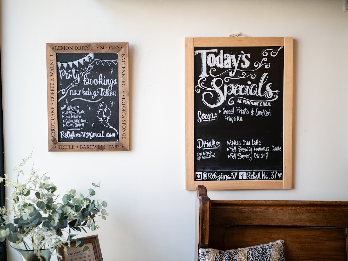 Relish No.37 menu board