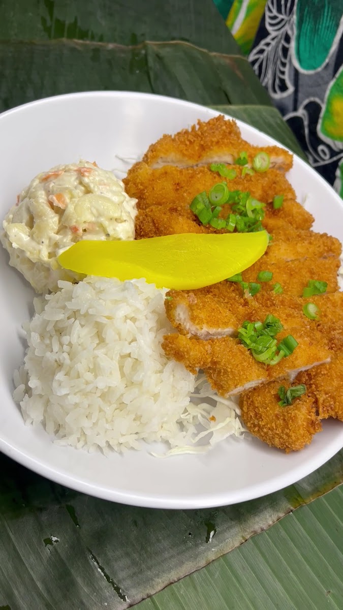Surfin Aloha : Hawaiian Style Food