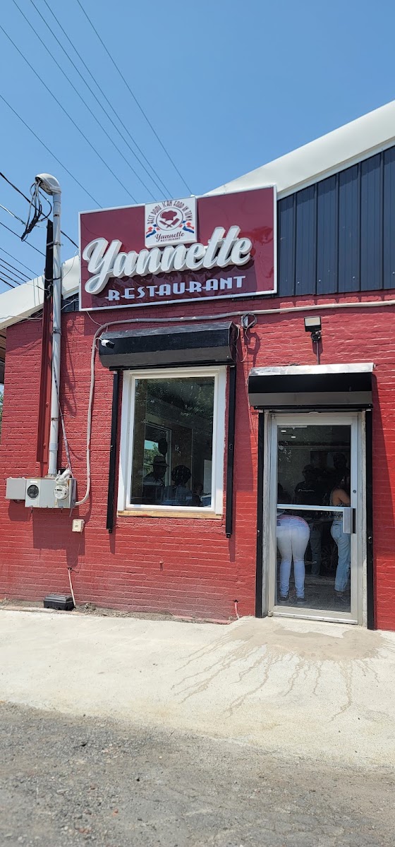 Yannette Restaurant