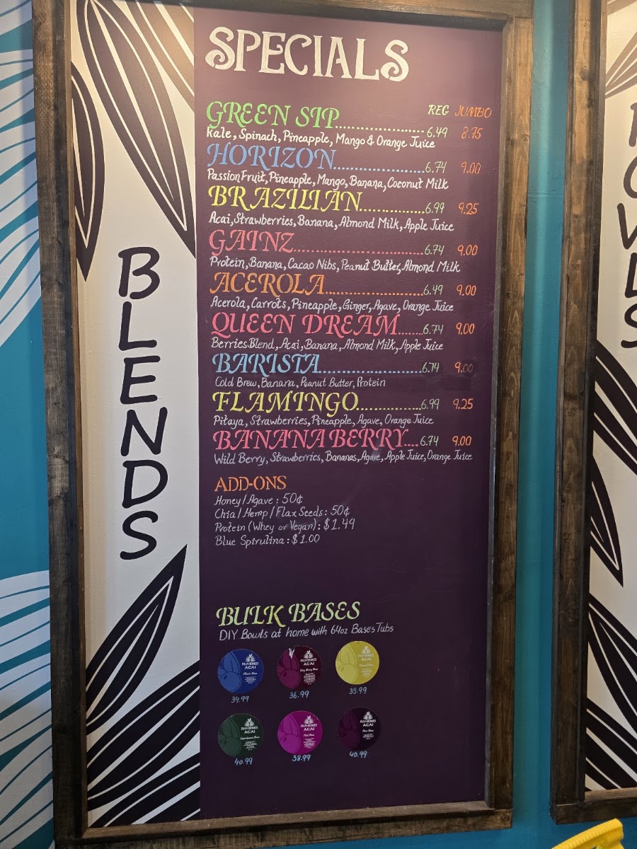 Palm Berries menu board