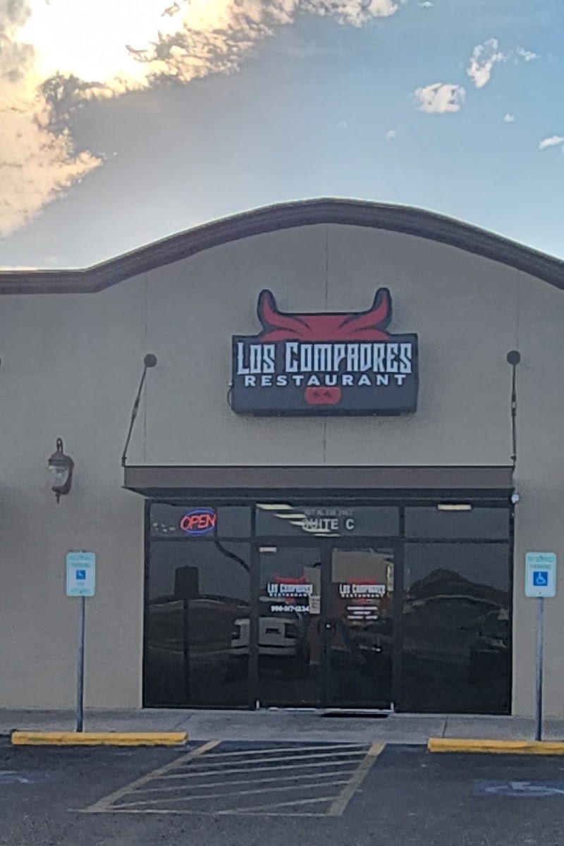 Los compadres restaurant