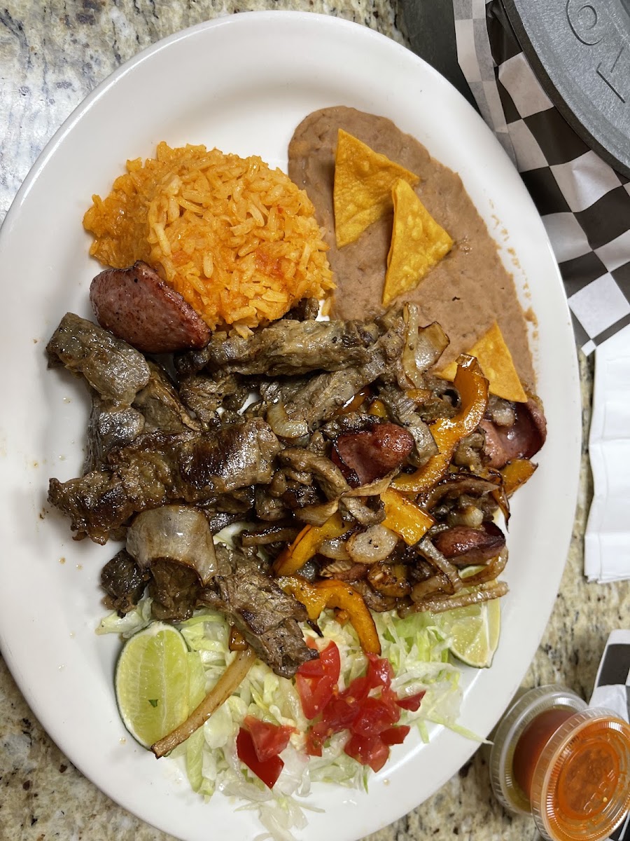 Los compadres restaurant
