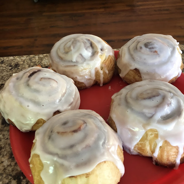 Big Cinnamon Buns