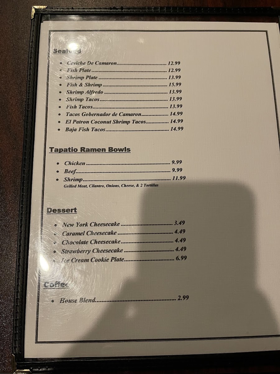 Che's Restaurant menu board