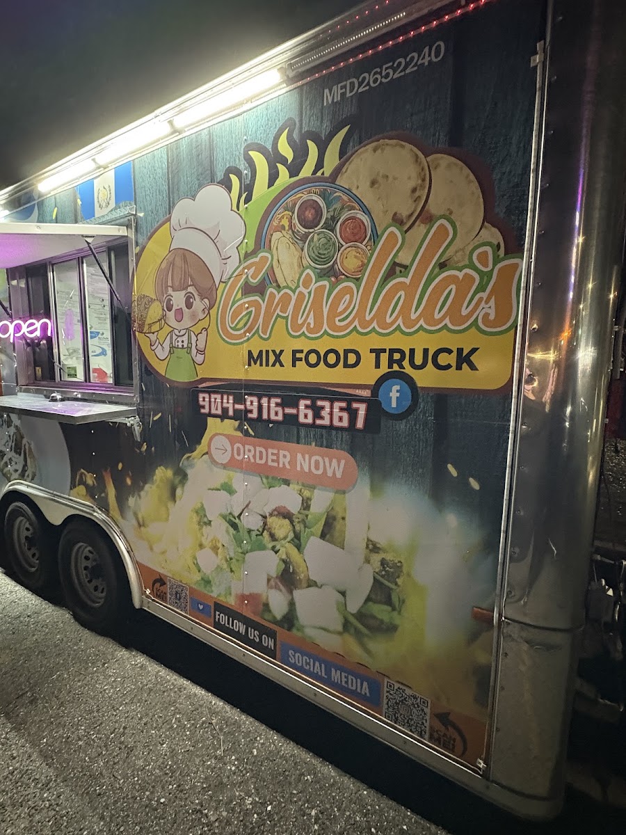 Griselda’s Mix Food Truck