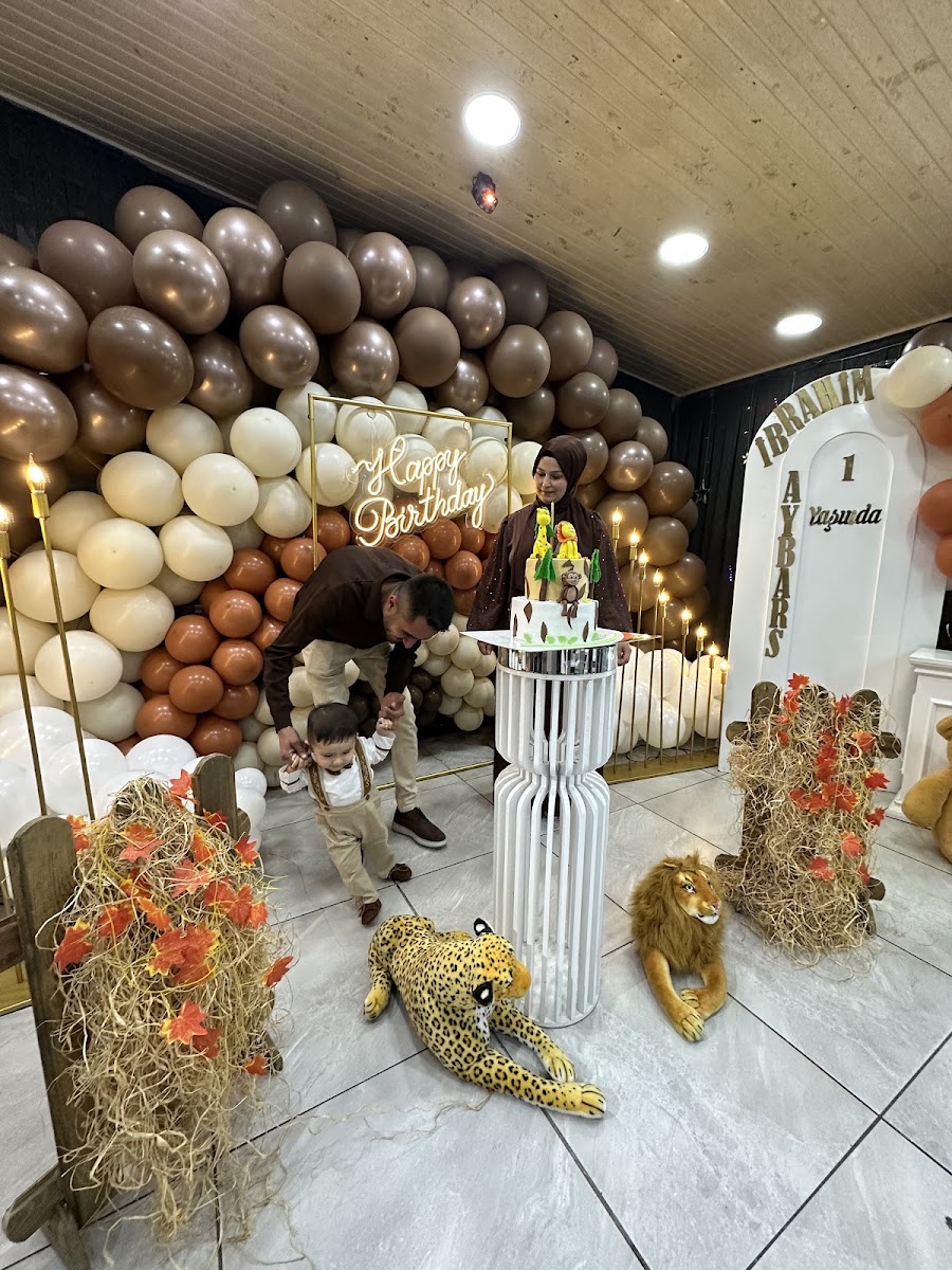 BONİBON CAFE KAHVALTI ,ORGANİZASYON ,ÇOCUK EĞLENCE MEKANI