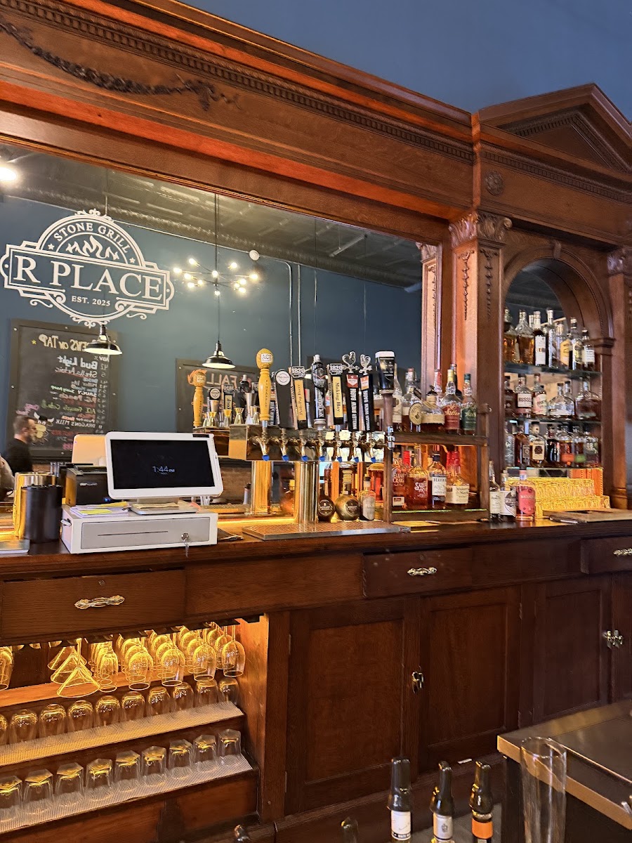 R Place Stone Grill