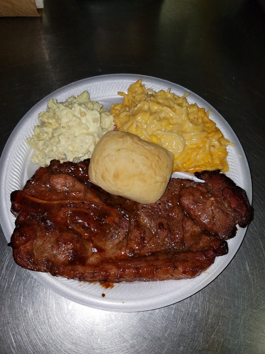 Lizzie's Restaurant | Breakfast • Lunch