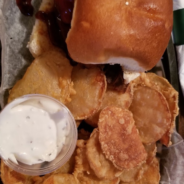 BBQ Supreme Burger with Mojo Potatoes