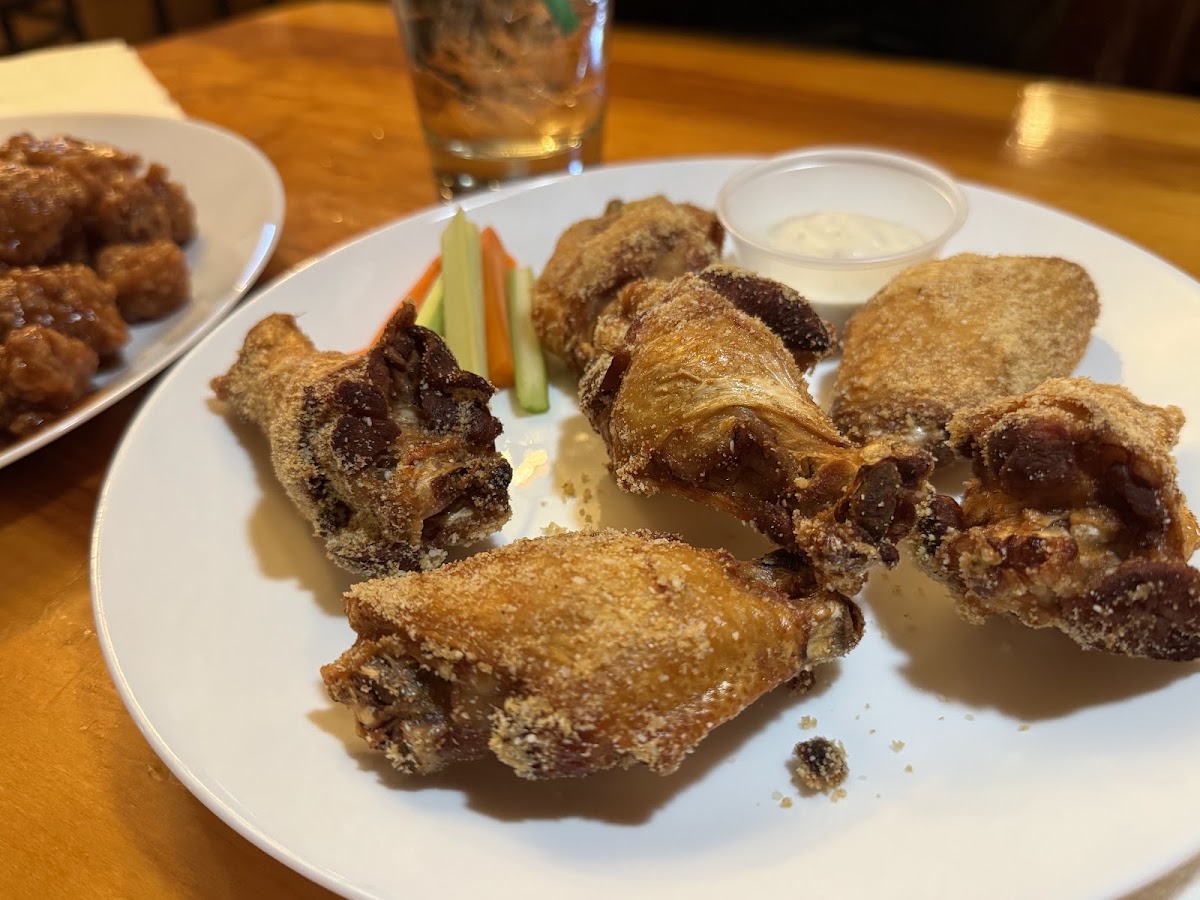 Wings at Maple