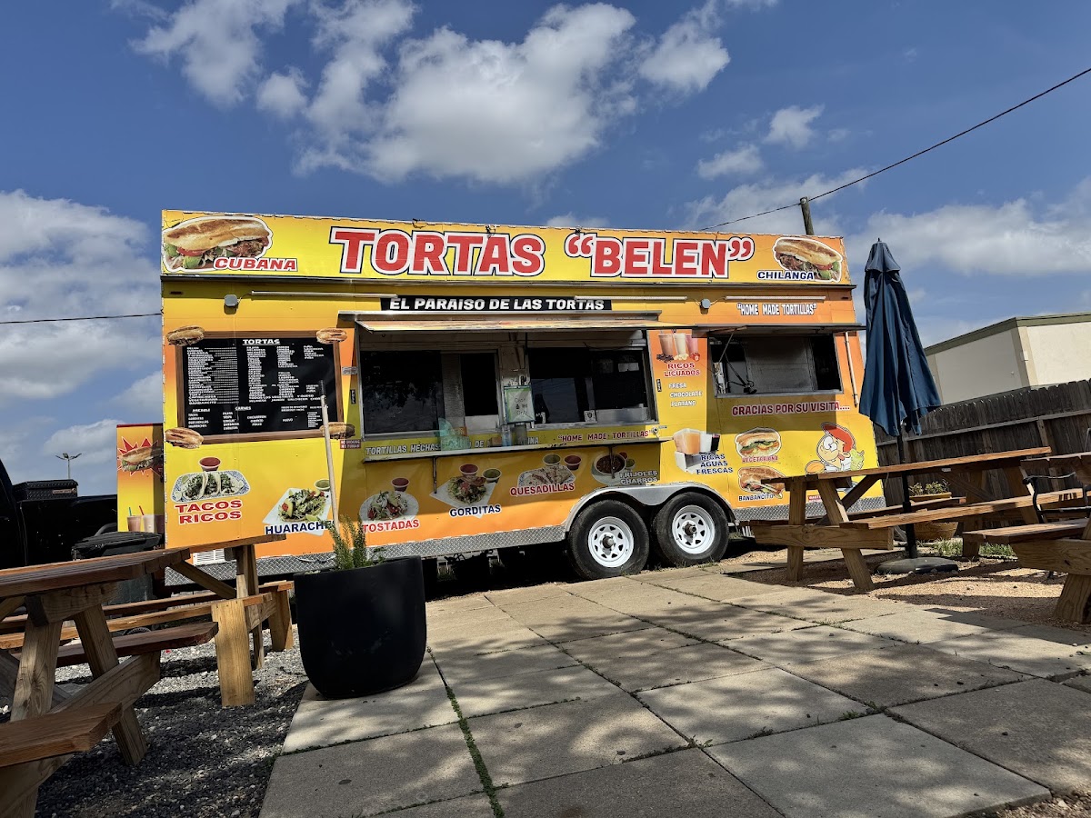Tortas belen