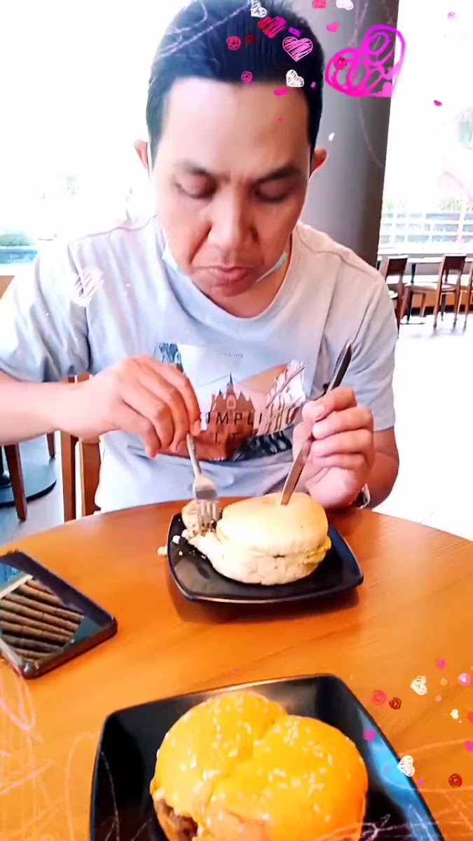 Starbucks Mall of Medini
