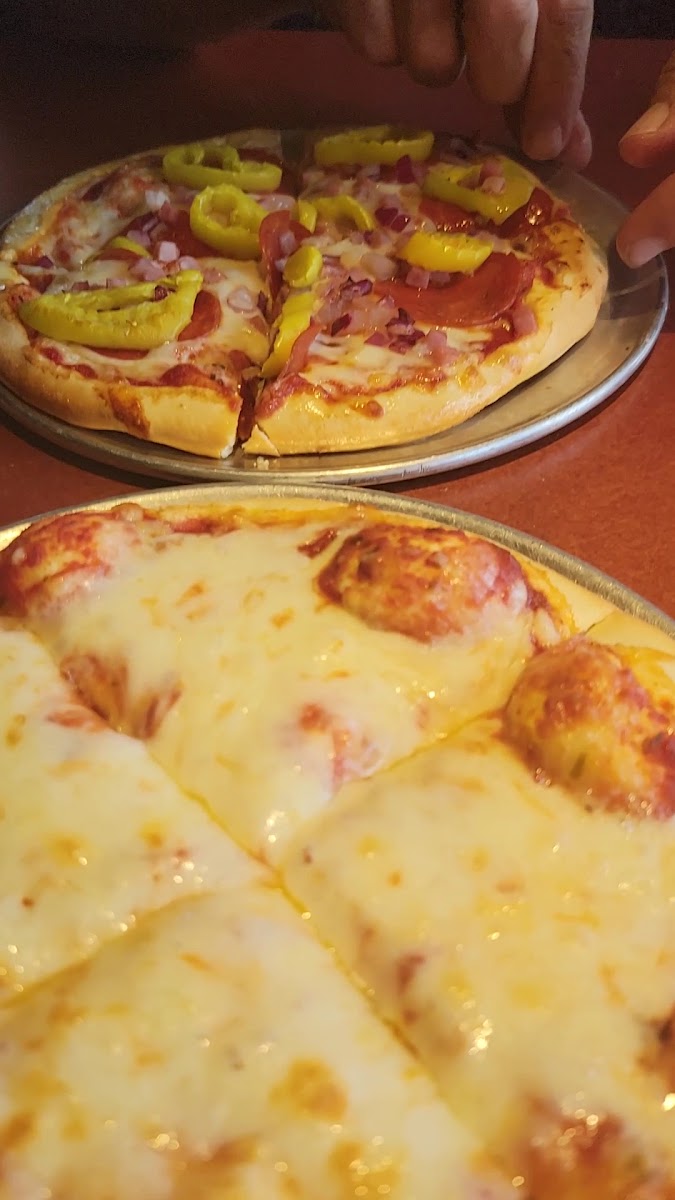 Maka Mia Pizza LLC