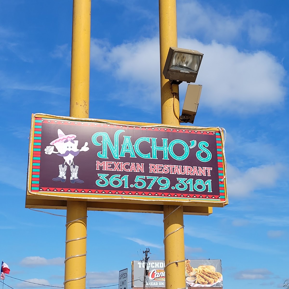 Nachos Mexican Restaurant