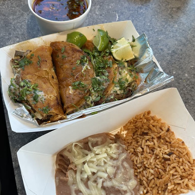 Papi Plate 3 Tacos Rice & Beans