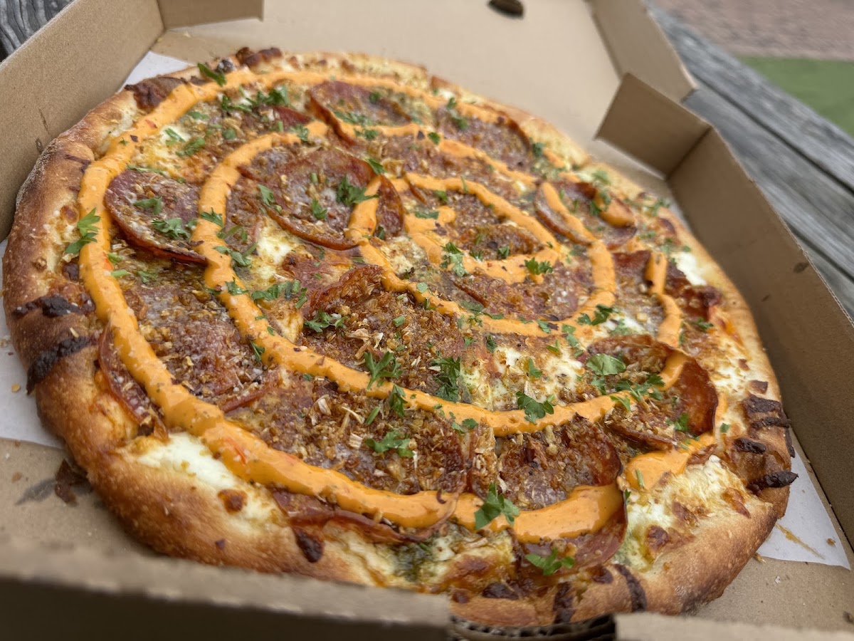 Raise Pizza & Eats