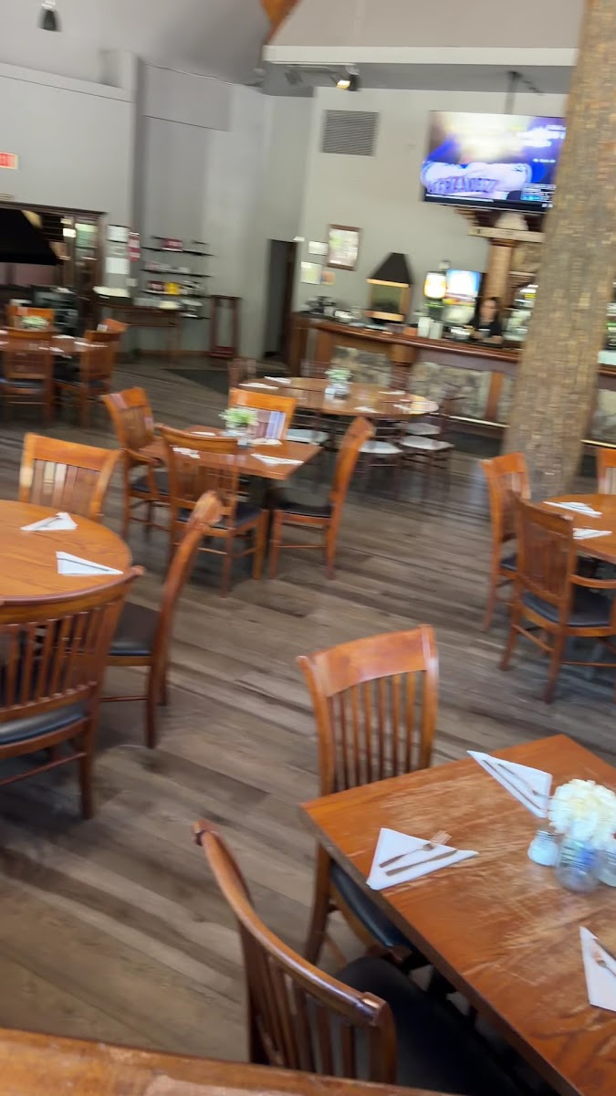 Canyon Restaurant & Tavern Bar