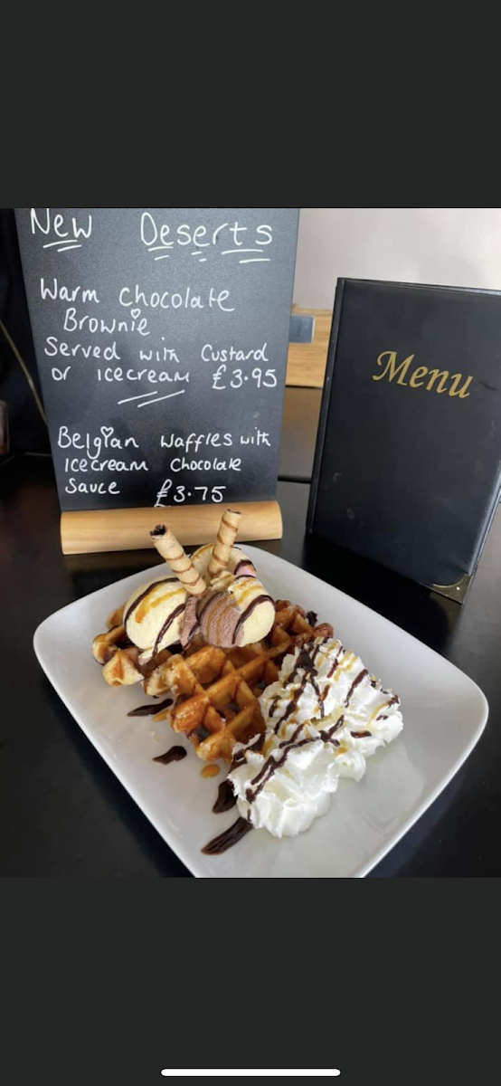 Kirsty's Cafe. (Cassie’s) menu board