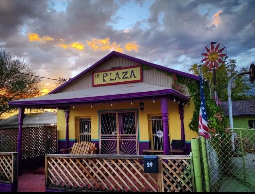 La Plaza