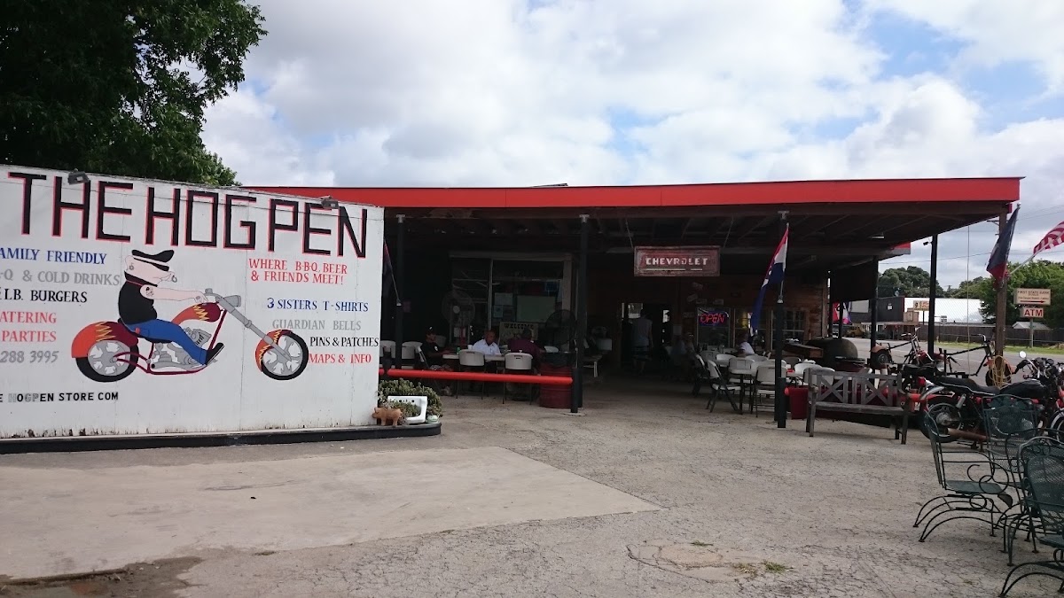 The Hog Pen on 336 BBQ