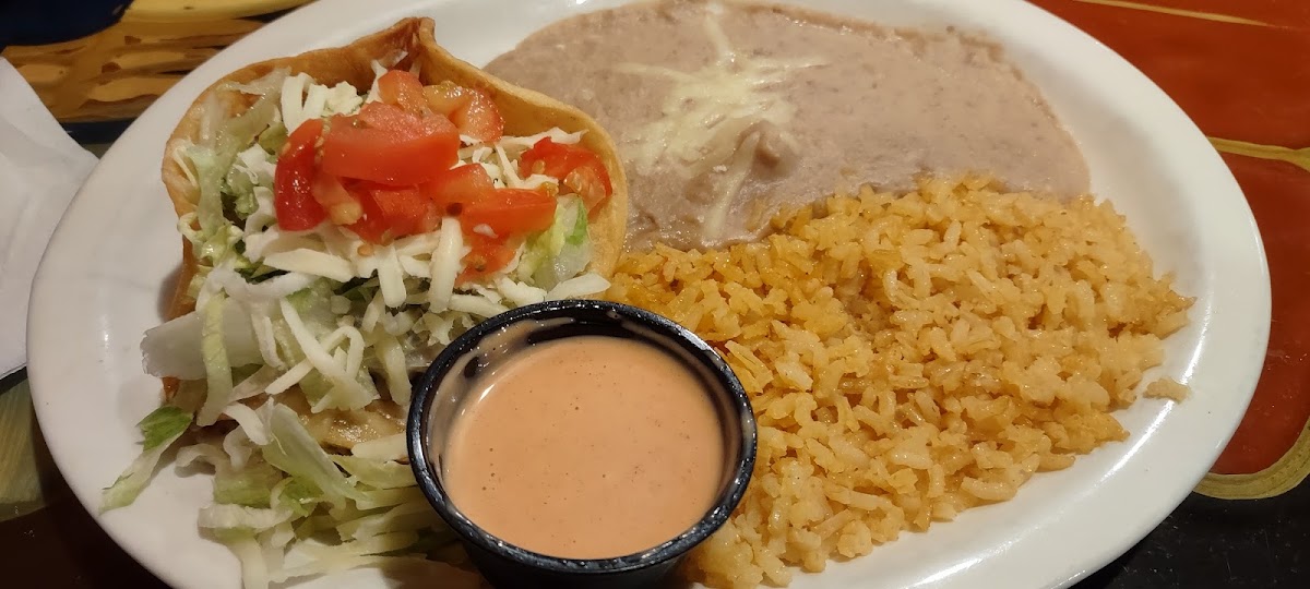 El Nopal Mexican Restaurant & Bar