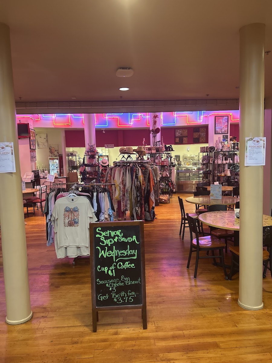 Dylan's Cafe & Deli