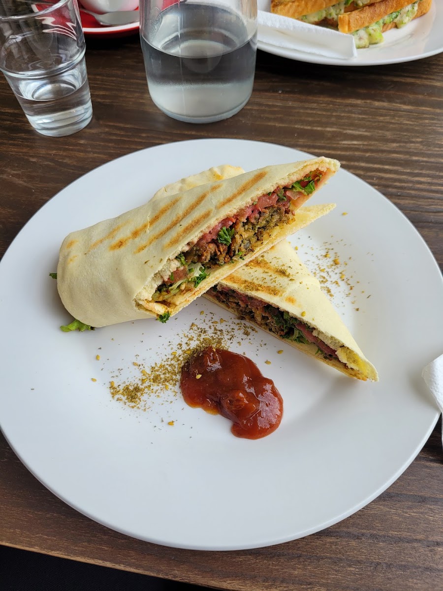The Little Leaf & Bean Cafe