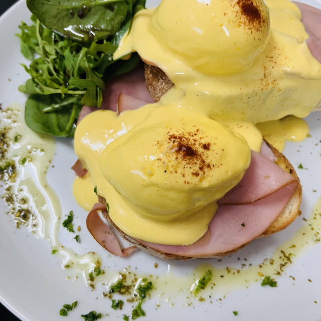 Egg Hollandaise