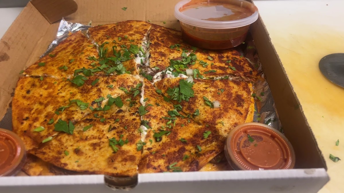 El Jefe Wings and Taqueria