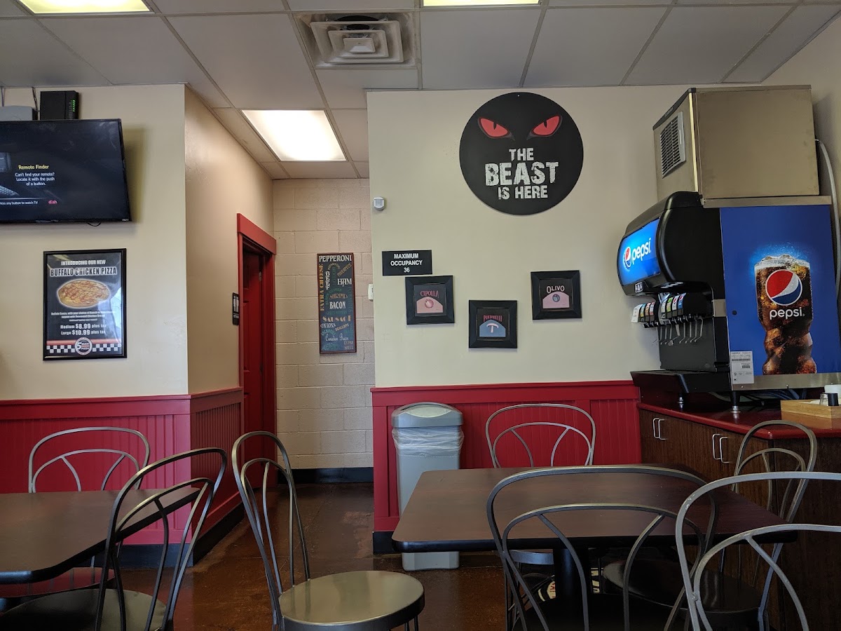 5 Buck Pizza
