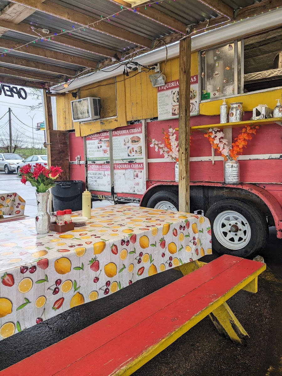 Taqueria Ceibas Tuzantla