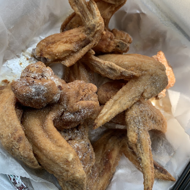 10 Wings & Fries