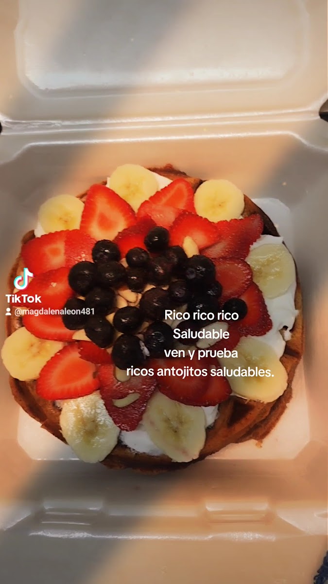 TWISTY NUTRITION menu board