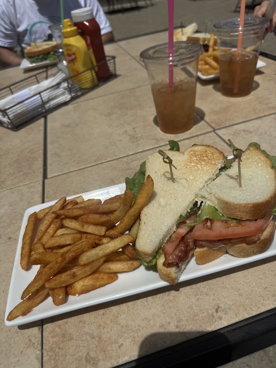 Bailey Creek Bar & Grill