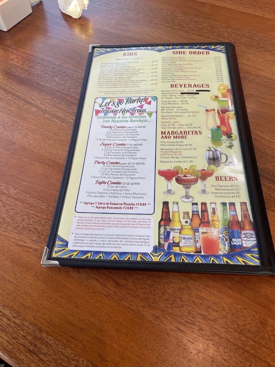 Ostioneria Michoacan #10 menu board