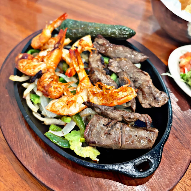 Parrillada de Camaron Y Fajita
