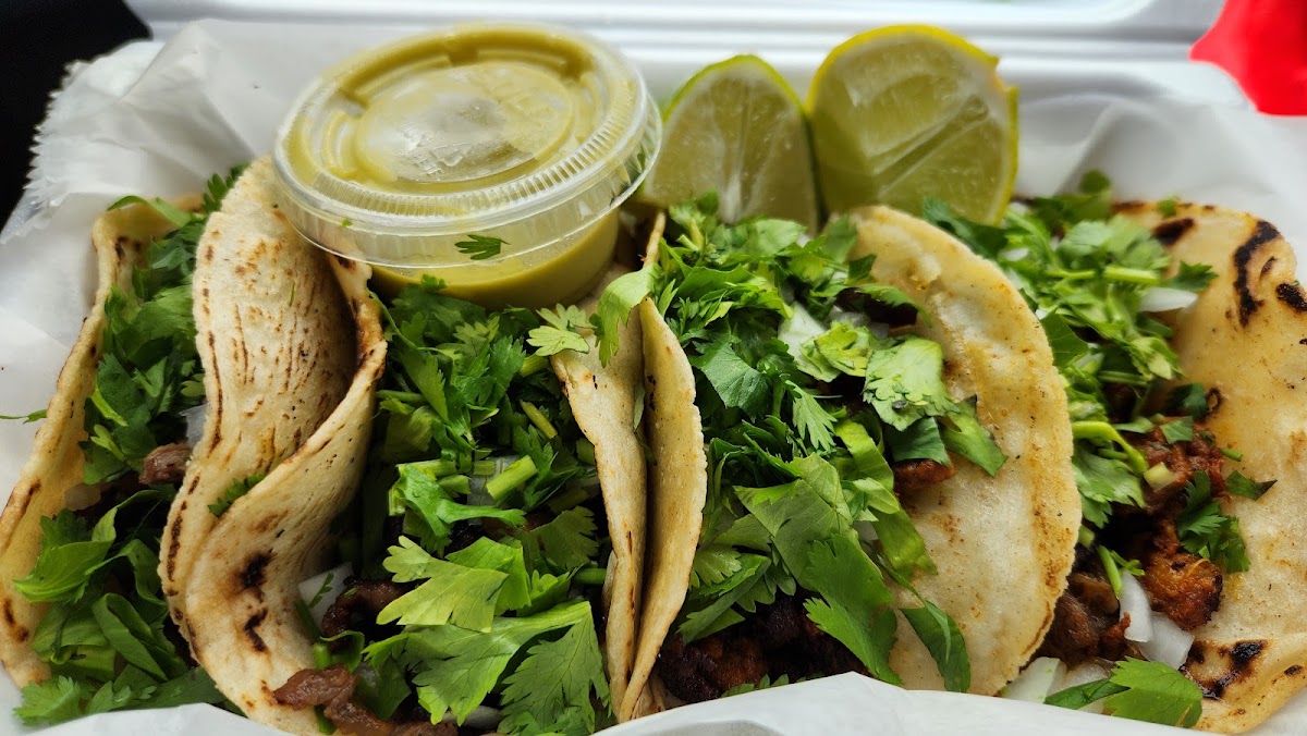 Casa Maya Taqueria y tienda Latina