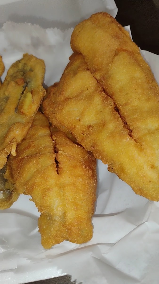 Mom's Fish Market & Deli